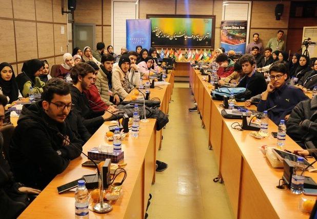 تحصیل ۲۸۵ دانشجوی خارجی در دانشگاه علوم پزشکی شیراز