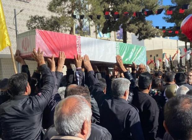 تشییع باشکوه ۹ شهید گمنام در شهر شهید پرور کرمان