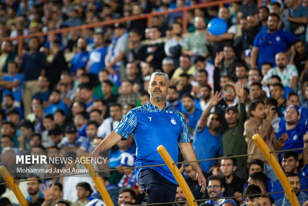 توهین تماشاگران دلیل مشترک تنبیه انضباطی استقلال و پرسپولیس