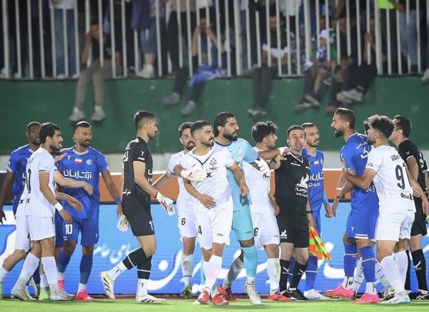 دروازه‌بان ملوان در آستانه حضور در استقلال