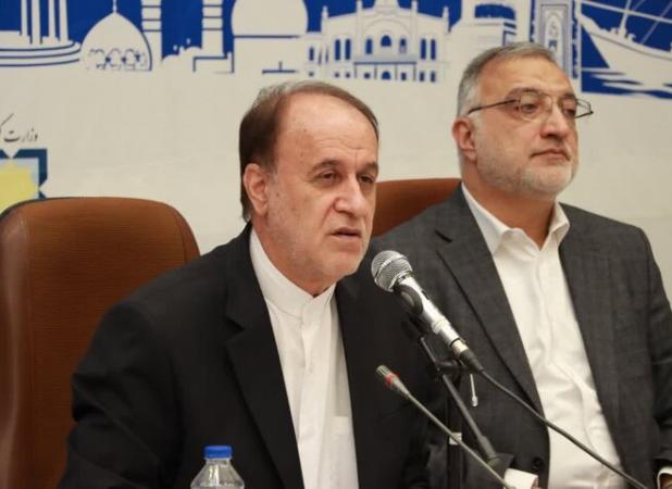 حاج بابایی:توسعه متوازن تنها با توجه به روستاها و حاشیه‌ها ممکن است