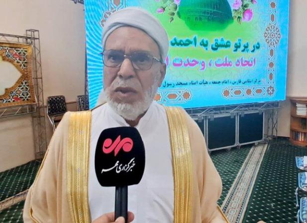 امام جمعه اهل سنت شیراز:وحدت اسلامی درعمل به سیره نبوی و علوی ممکن است