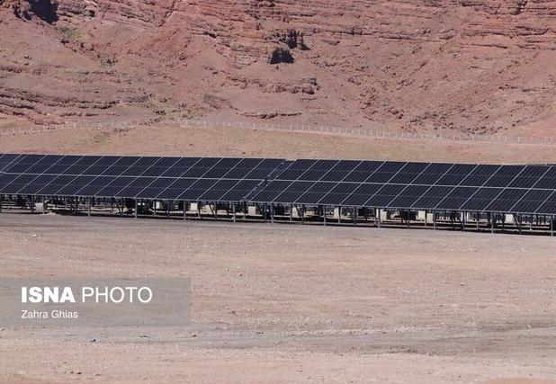 مدیرعامل شرکت توزیع نیروی برق زنجان: استان زنجان پیشتاز در احداث نیروگاه‌های خورشیدی است