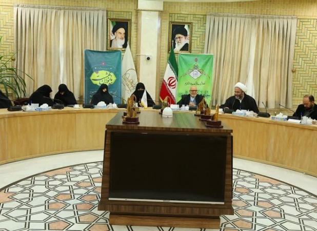 برگزیدگان سومین رویداد «بانوان بهشت» استان قم در قم تجلیل شدند
