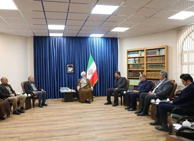 تقویت قدرت اقتصادی در کنار توان نظامی ضامن پیشرفت کشور است
