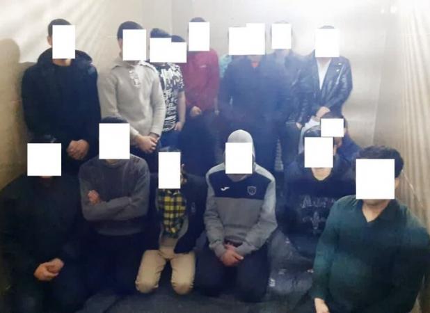 دستگیری ۱۴ عضو یک باند کلاهبرداری هرمی در پرند؛همگی اتباع خارجی بودند