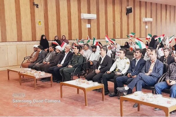 جشن شکوفه ها در شهرستان نیمروز برگزار شد