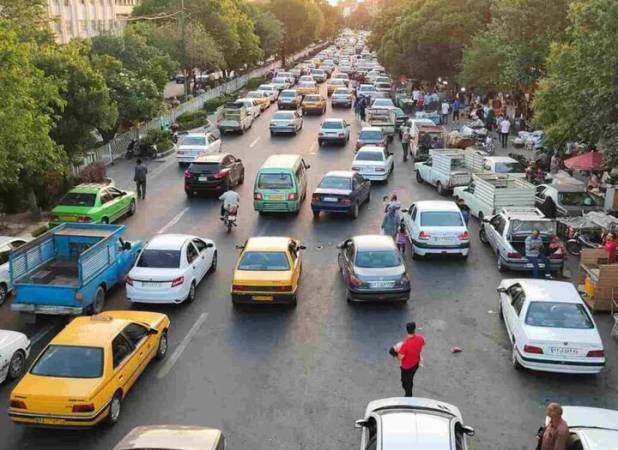 تردد عادی و روان در اکثر معابر شهر تهران