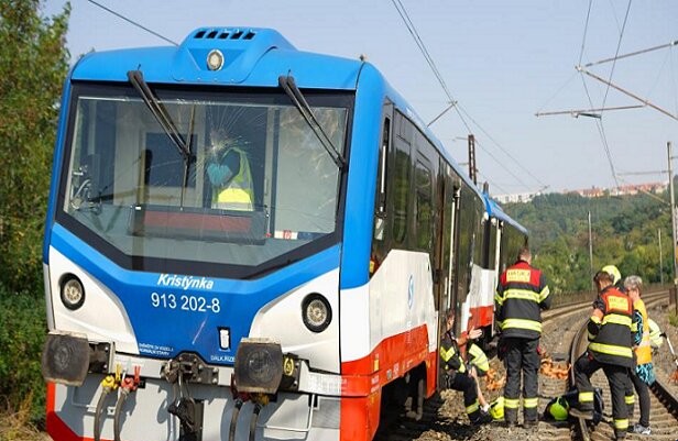 ۴ کشته در برخورد قطار با یک خودرو در نزدیکی بخارست رومانی