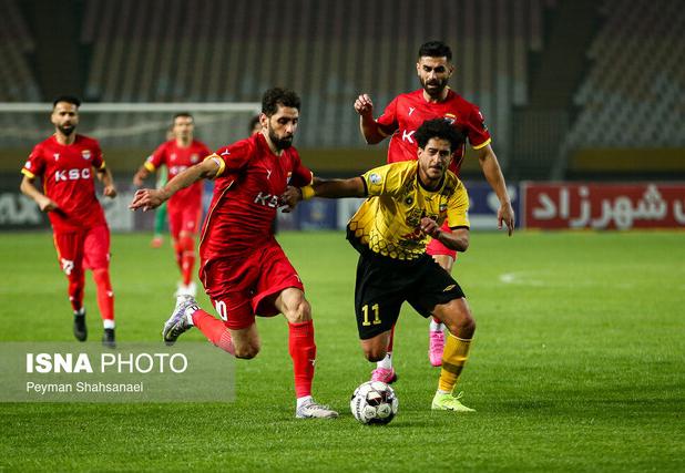 فولادِ بحران‌زده در مسیر سپاهانِ آماده / چشم سرخابی‌ها به نبرد حساس بالانشین و پائین‌نشین