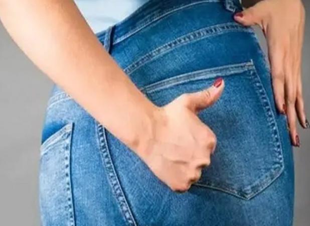 فیلر باسن بهتر است یا پروتز؟ مقایسه کامل