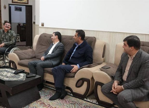 دیدار مدیرعامل چادرملو با دو جانباز سرافراز جنگ تحمیلی