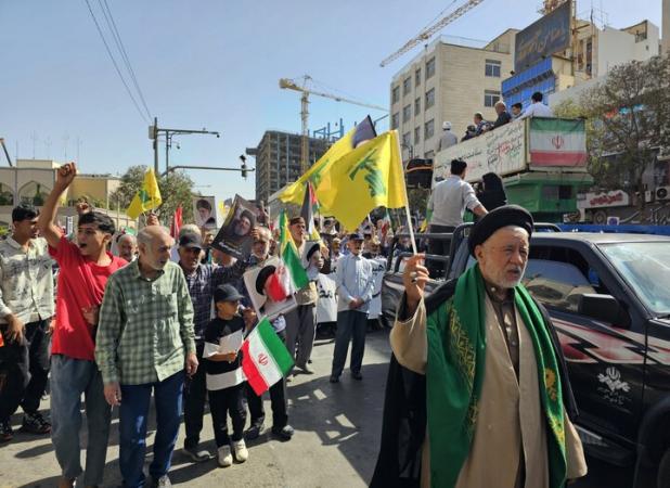 راهپیمایی جمعه «خشم و نصر» در مشهد مقدس برگزار شد