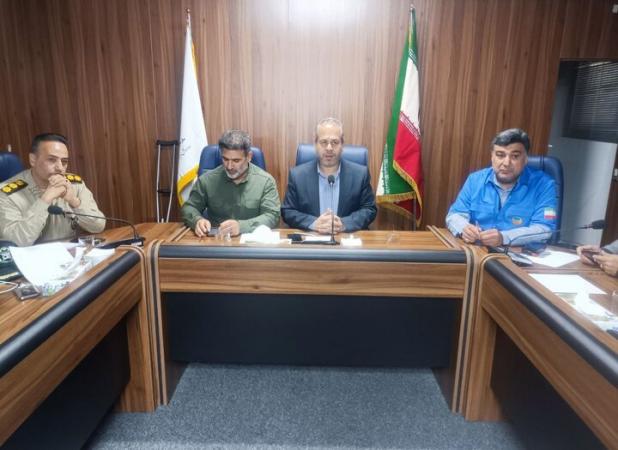 بسیج همه امکانات برای مهار آتش‌سوزی در جنگل گلستان