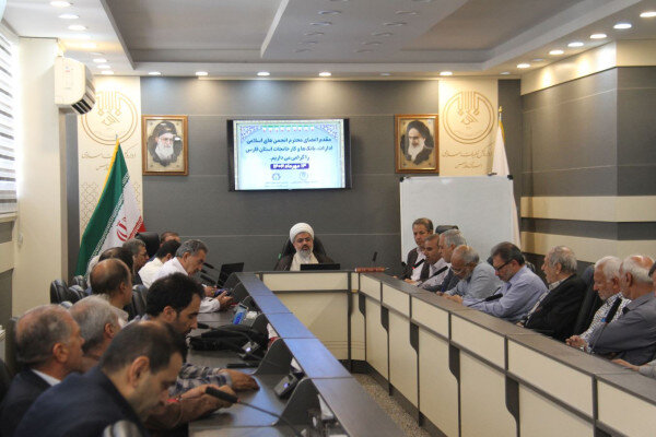 ولدان: انجمن های اسلامی طرح‌های متناسب با مسائل روز تدوین کنند