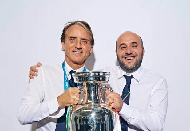 دیدگاه تاکتیکی گالیاردی؛ فوتبال مانند مدلینگ است!