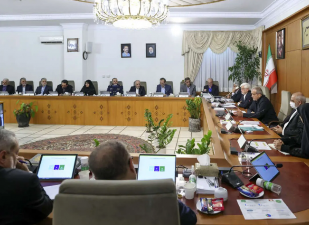 آقای پزشکیان لطفا به آن بخش‌ها دست بزنید!