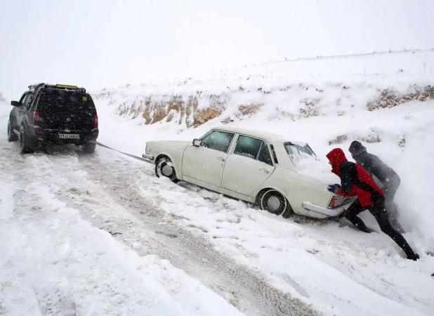 برای مقابله با  برف و بوران پاییزی آماده‌ایم