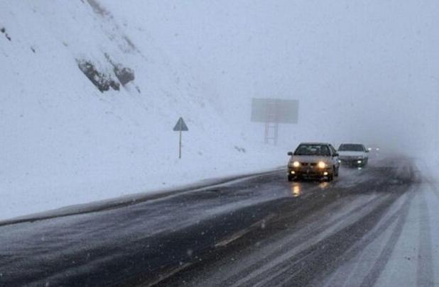 بارش برف در ییلاق اسب وونی تالش آغاز شد