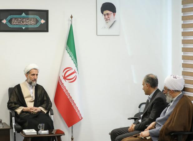 دانشگاه امام خمینی (ره) نماد نظام اسلامی در نگاه دانشجویان خارجی است