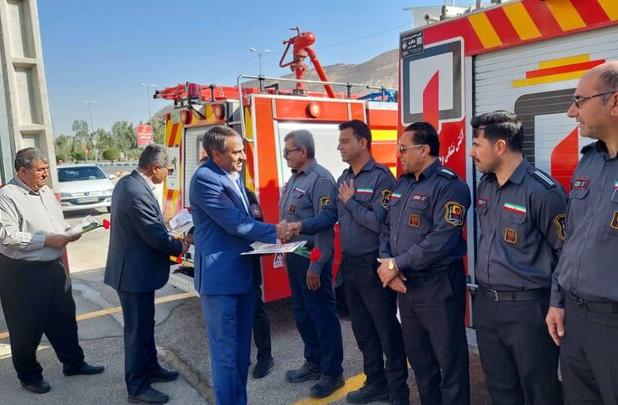 میرزایی: امکانات و تجهیزات آتش نشانی گراش تقویت می‌شود