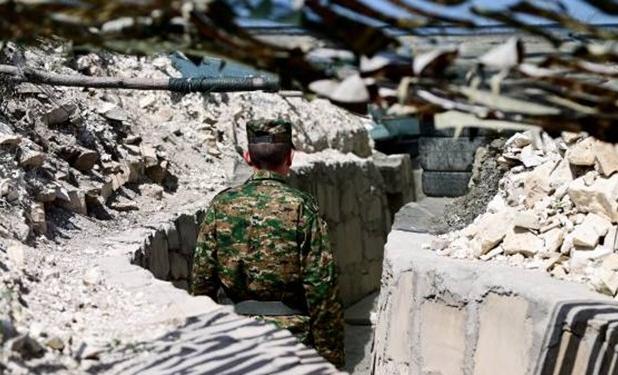 ارمنستان خواستار پیوستن نیروهای قره‌باغ به ارتش این کشور