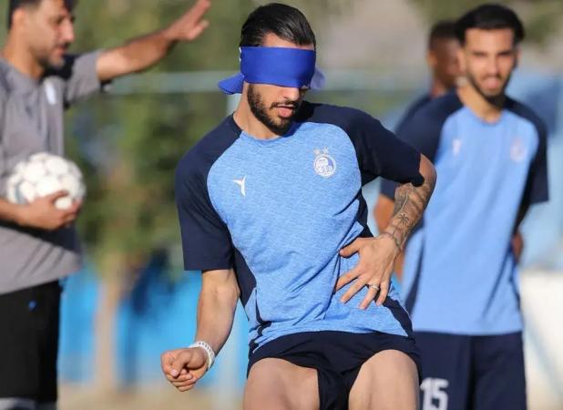 جباری، چشم و گوش استقلالی‌ها را بست!