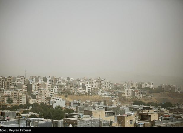 هوای تهران آلوده است و در وضعیت نارنجی قرار دارد