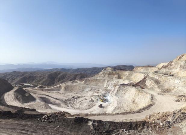 فعالیت در حوزه معدن نیازمند رویکردی جهادی و بهره‌گیری از ظرفیت‌های قانونی کشور است