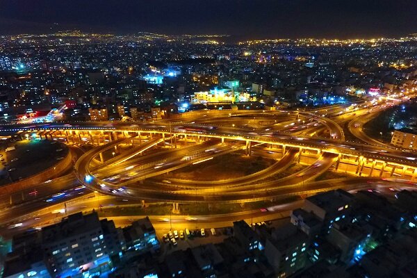 روشنایی پل‌های بزرگراه چمران تأمین شد