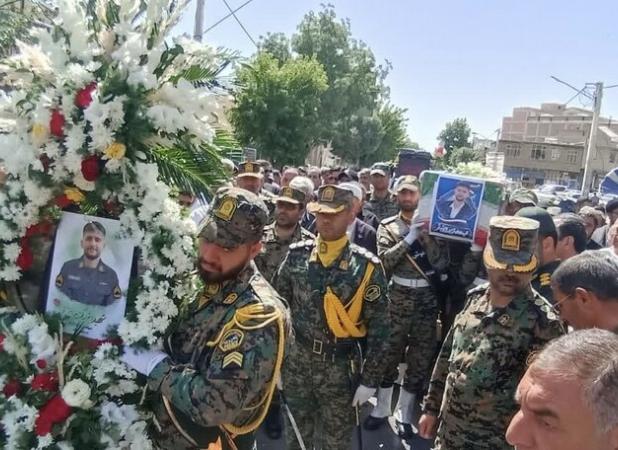 پیکر مطهر شهید زبیر امینی فر در نقده تشییع شد