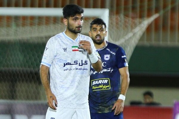 پیروزی یک نیمه ای گل گهر مقابل چادرملو