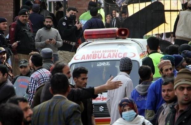 انفجار بمب کنار جاده‌ای در بلوچستان پاکستان با ۵ کشته و زخمی