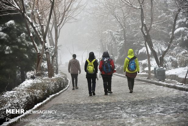 برف و یخبندان عمومی در راه اصفهان؛ هشدار هواشناسی برای کاهش ۱۲ درجه‌ای دما