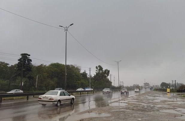 باران پاییزی در نوشهر