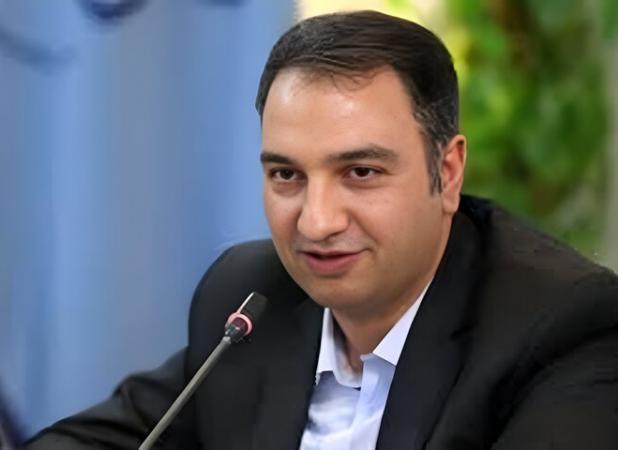خواجه نائینی: انتخاب مدیران در وزارت اقتصاد مبتنی بر تخصص است