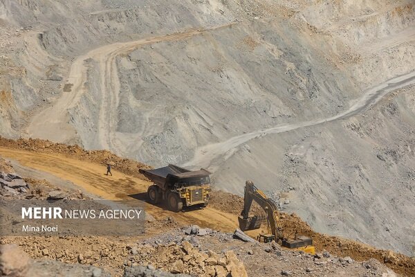 بخش اکتشاف نیاز جدی به ماشین‌آلات حفاری دارد