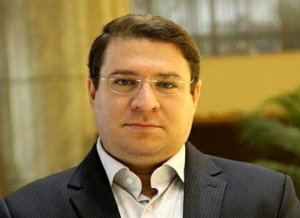 مرجعیت رسانه باید به داخل برگردد