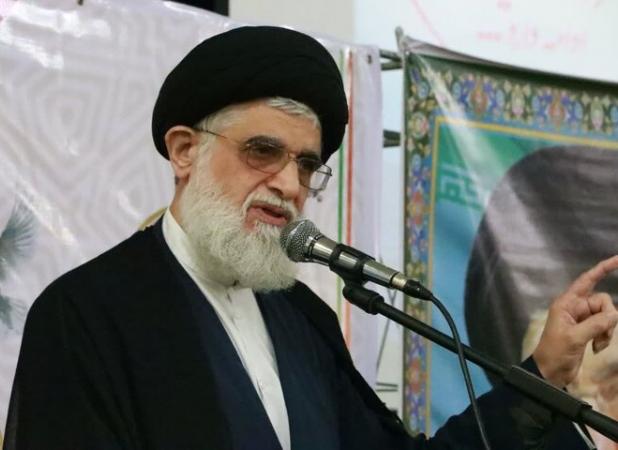 امام جمعه بندر انزلی: ایمان و جهاد از ویژگی‌های شاخص شهیدان است