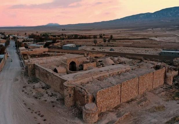 پایش اضطراری آثار تاریخی گرمه پس از زمین‌لرزه/ کاروان‌سرای قره‌بیل سالم است