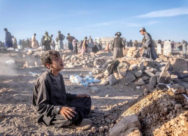 ۳ هزار نفر در زلزله افغانستان جان باختند