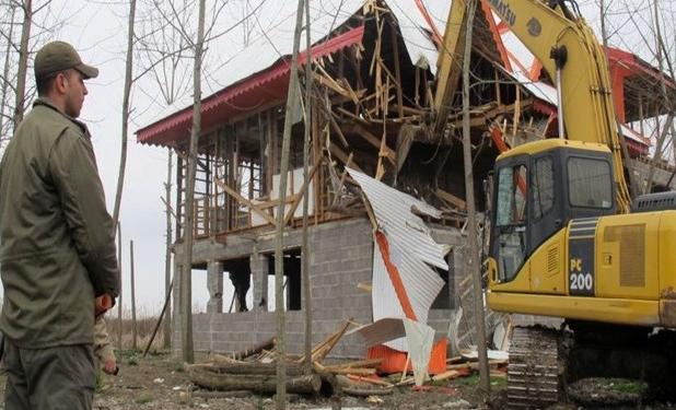 معاون شهردار تهران: برخی افراد از تعطیلات نوروزی برای ساخت و سازهای غیرقانونی استفاده می‌کنند