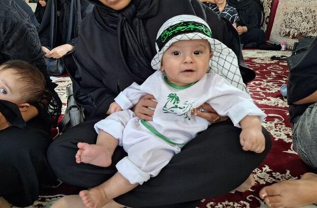مراسم شیرخوارگان حسینی در مصلی شهر ایلام