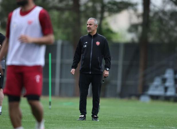 خیال پرسپولیس بابت ماندن کارتال برطرف شد