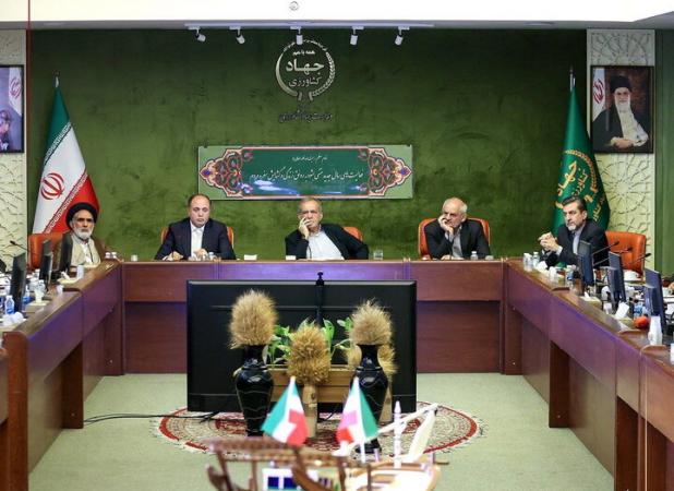 حضور رئیس‌جمهور در وزارت جهاد کشاورزی برای بررسی عملکرد این وزارتخانه