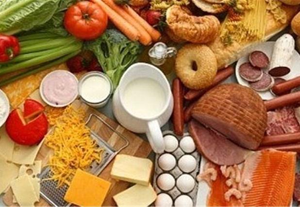 غذا و دسر پرکالری در شب یلدا، سلامت کودکان را به خطر می‌اندازد