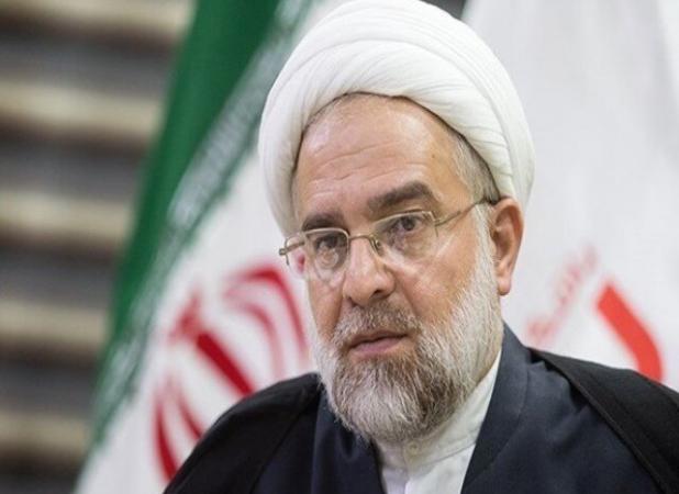علما و نخبگان خیانت آمریکا در قبال تلاش‌های صلح آمیز را بازگو کنند