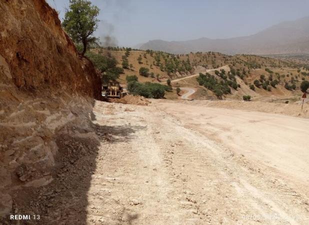 حذف ۷۲ هزار متر مکعب ترانشه در محور گرماباد