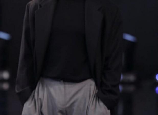 گلزار با استایل ماتریکسی جلب توجه کرد