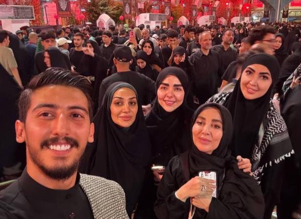 عکس دسته جمعی ژیلا صادقی و جمعی از بلاگرهای اینستاگرامی در بین‌الحرمین!